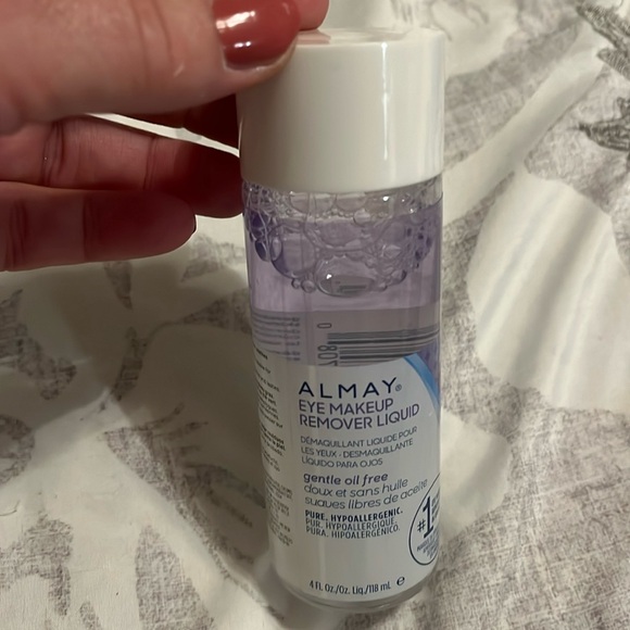 Almay Eye Makeup Remover - Picture 1 of 4